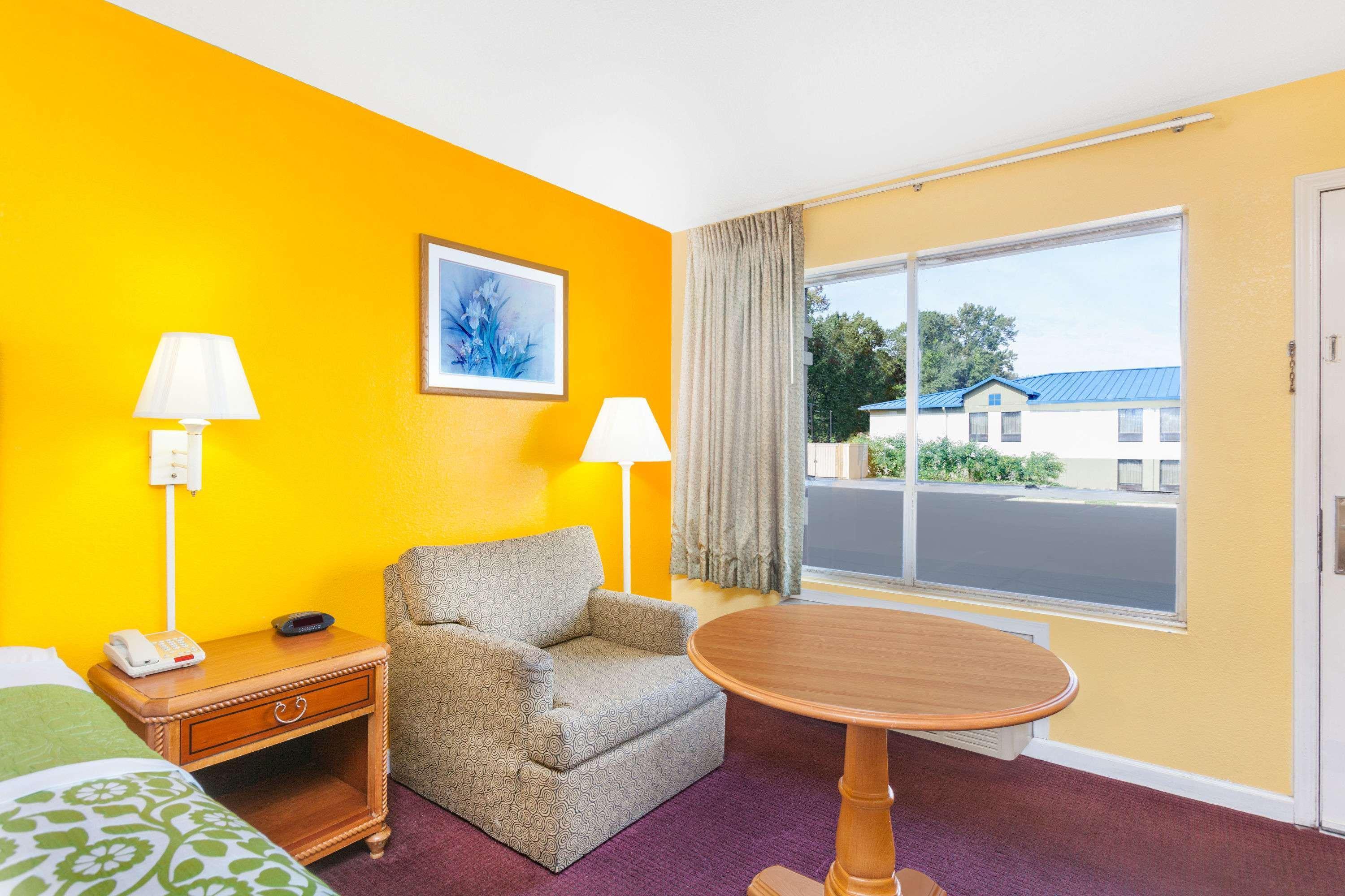 Days Inn Jacksonville Extérieur photo