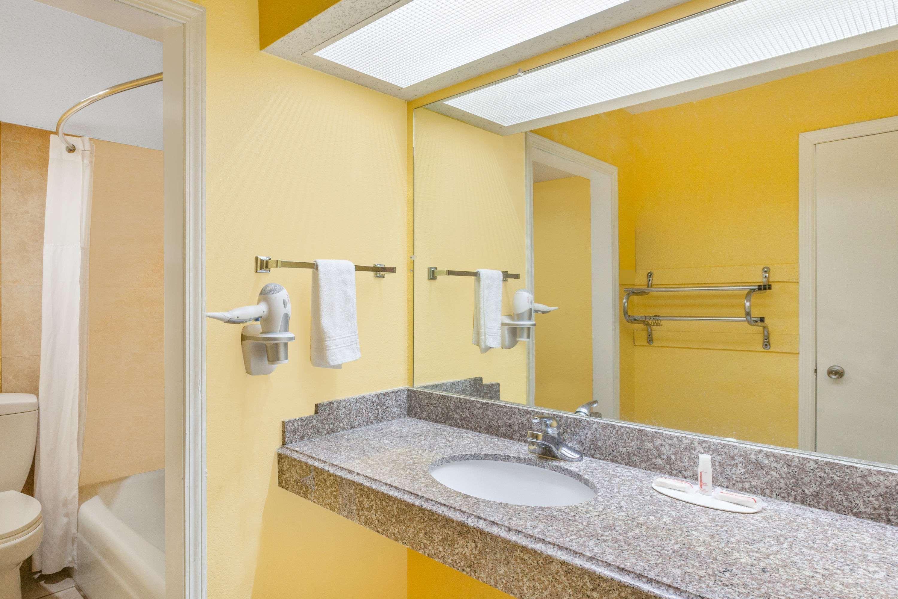 Days Inn Jacksonville Extérieur photo